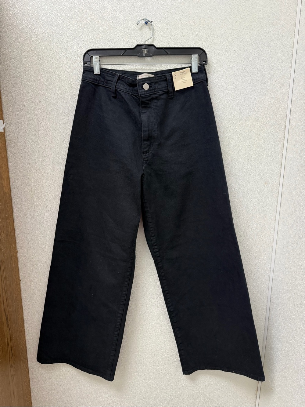 Universal Thread Black High-Rise Wide Leg Jeans